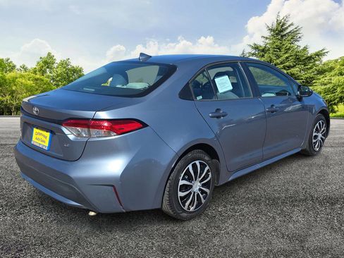 Used 2021 Toyota Corolla LE image 7