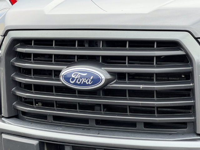 Used 2016 Ford F150 XLT w/ Equipment Group 302A Luxury AWD/4WD image 43