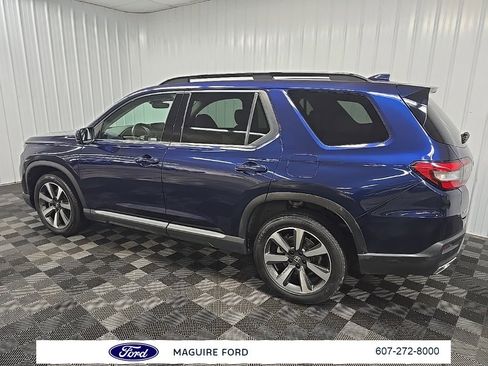 Used 2024 Honda Pilot Elite image 5