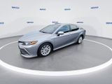 Used 2022 Toyota Camry LE image 5