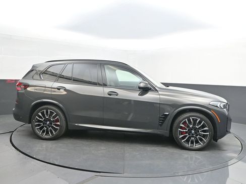 New 2026 BMW X5 xDrive50e image 8