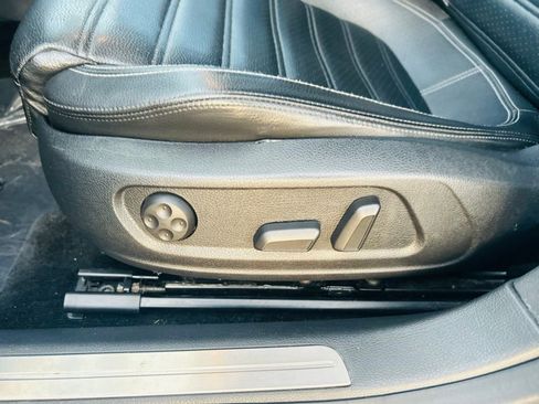 Used 2014 Volkswagen CC Sport image 20