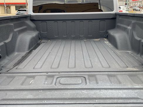 Used 2021 Jeep Gladiator Rubicon image 11