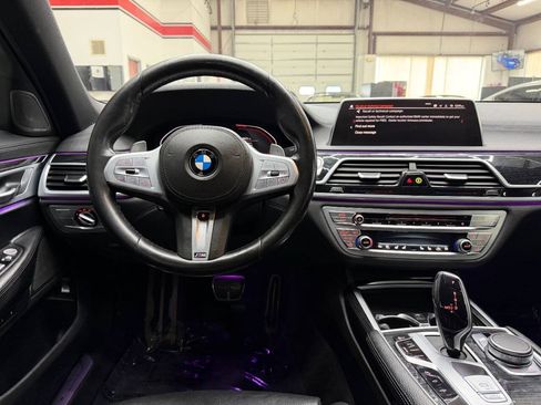 Used 2020 BMW 740i xDrive w/ M Sport Package AWD/4WD image 21