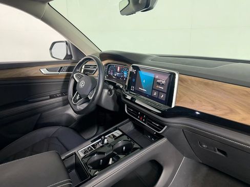 Used 2026 Volkswagen Atlas SE AWD/4WD image 29