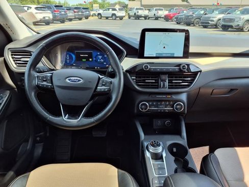 Used 2021 Ford Escape Titanium w/ Titanium Elite Package image 24