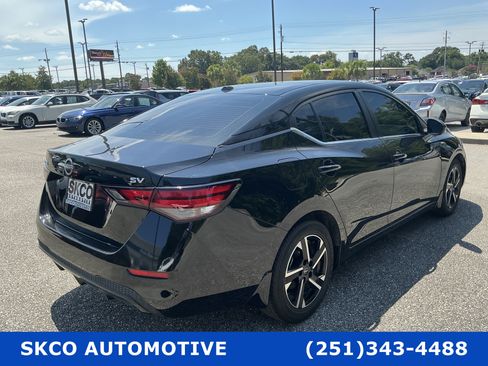 Used 2024 Nissan Sentra SV w/ All-Weather Package FWD image 5