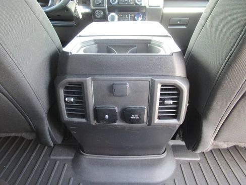 Used 2019 Ford F150 XLT w/ Equipment Group 302A Luxury AWD/4WD image 38