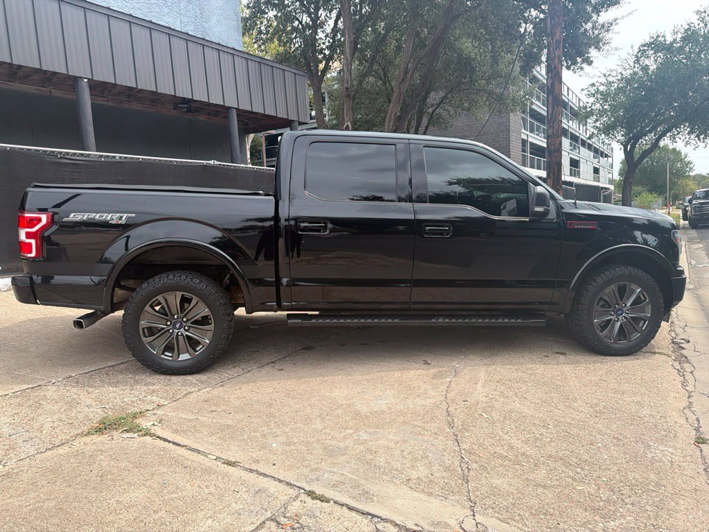Used 2018 Ford F150 XLT w/ Equipment Group 302A Luxury AWD/4WD image 8