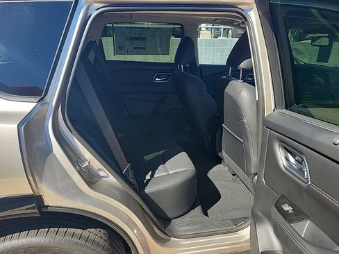 New 2026 Nissan Rogue Platinum w/ Platinum Premium Package image 16