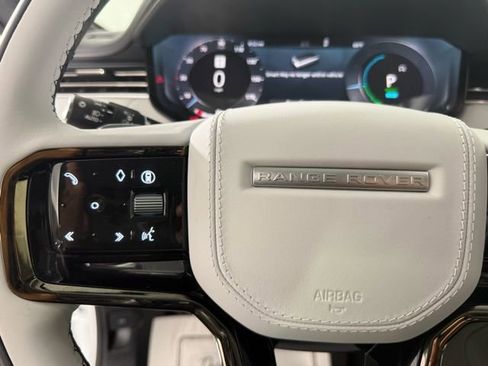 New 2026 Land Rover Range Rover Sport Dynamic SE AWD/4WD image 18