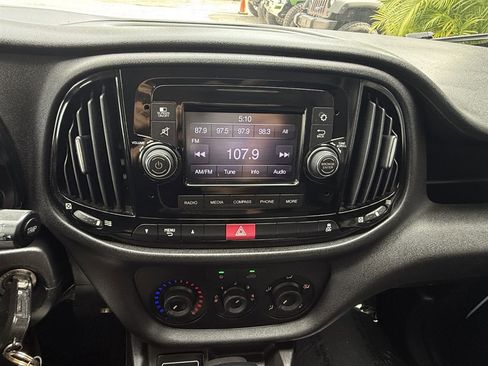 Used 2019 RAM ProMaster City Tradesman image 25