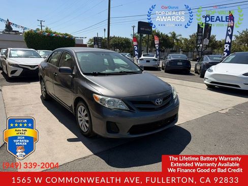 Used 2012 Toyota Corolla LE FWD image 9