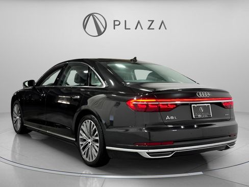 Used 2019 Audi A8 L 3.0T image 2