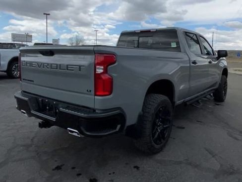 Used 2024 Chevrolet Silverado 1500 LT Trail Boss w/ LT Trail Boss Premium Package AWD/4WD image 8