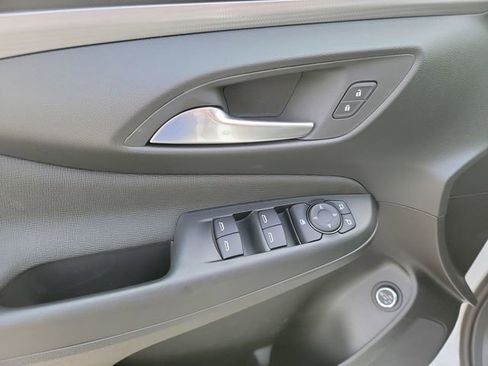 New 2026 Buick Envista Sport Touring FWD image 17