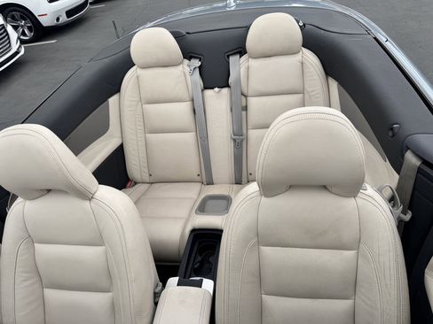 Used 2012 Volvo C70 T5 FWD image 37