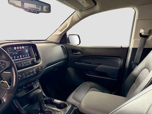 Used 2016 Chevrolet Colorado Z71 image 23