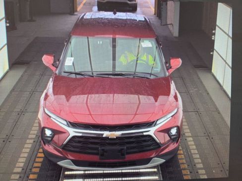 Used 2025 Chevrolet Blazer LT image 18