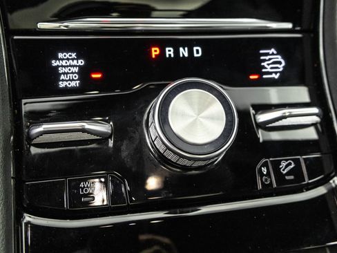 Used 2023 Jeep Grand Cherokee Summit w/ Luxury Tech Group V image 29