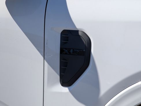 New 2025 Ford Ranger XLT w/ Black Appearance Package image 10