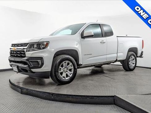 Used 2021 Chevrolet Colorado LT w/ Fleet Safety Package image 2