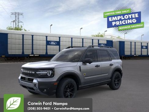New 2026 Ford Bronco Sport Badlands AWD/4WD image 2