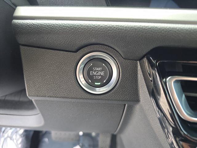 Certified 2026 Chevrolet Traverse LT FWD image 28