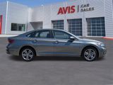 Used 2024 Volkswagen Jetta SE image 5