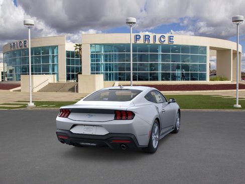 Used 2026 Ford Mustang Coupe RWD image 8