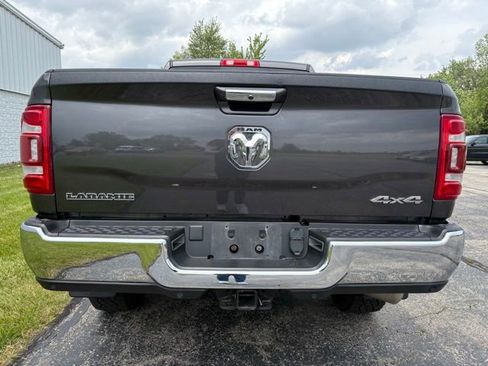 Used 2022 RAM 3500 Laramie w/ Chrome Appearance Group AWD/4WD image 13