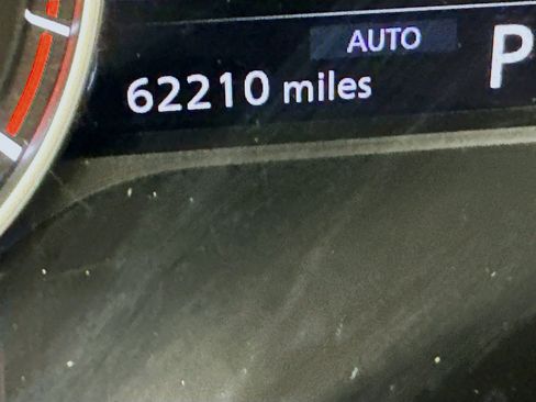 Used 2023 Nissan Rogue SL w/ SL Premium Package image 19