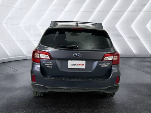 Used 2017 Subaru Outback 2.5i Limited image 5