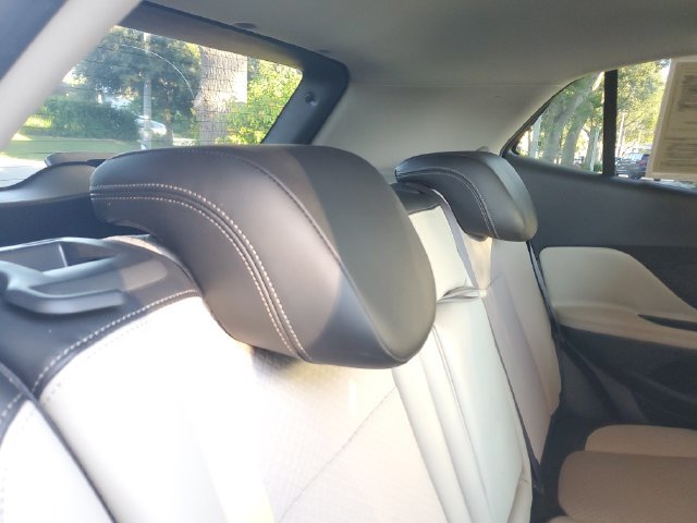 Certified 2018 Buick Encore Preferred FWD image 25