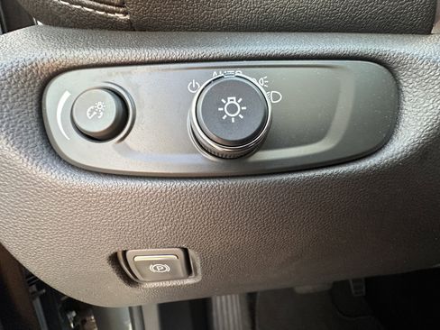 Used 2023 Chevrolet Blazer LT w/ Driver Confidence Package image 30