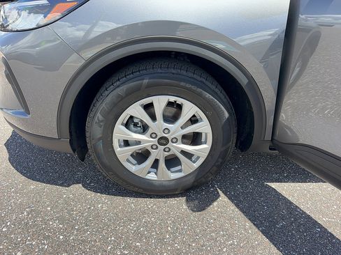 Certified 2024 Ford Escape Active FWD image 33