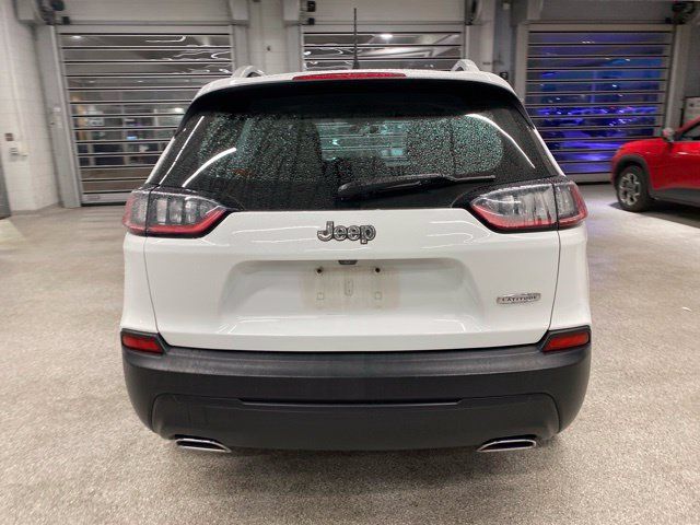 Used 2019 Jeep Cherokee Latitude FWD image 6