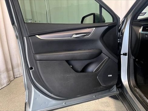 Used 2023 Cadillac XT5 Luxury FWD image 21