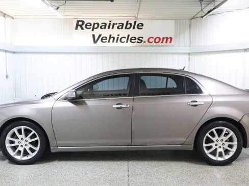 Used 2010 Chevrolet Malibu LTZ w/ HFV6 Engine Package image 1
