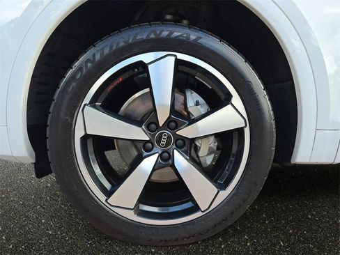 Certified 2023 Audi Q5 2.0T Premium Plus w/ Premium Plus Package image 33