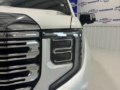 Used 2024 GMC Sierra 1500 Denali w/ Denali Reserve Package AWD/4WD image 12