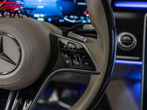 Used 2024 Mercedes-Benz S 580e 4MATIC Sedan image 34