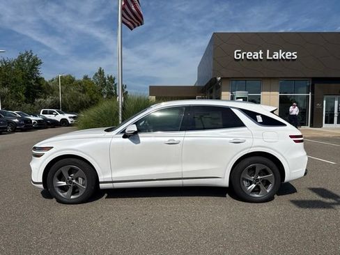 Used 2026 Genesis GV70 2.5T Advanced AWD/4WD image 3