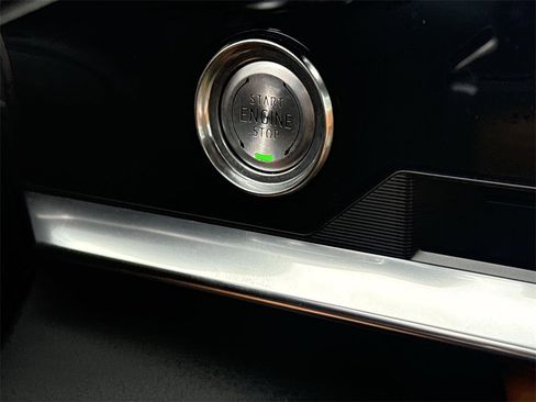 Used 2021 Chevrolet Corvette Stingray w/ Engine Appearance Package image 15