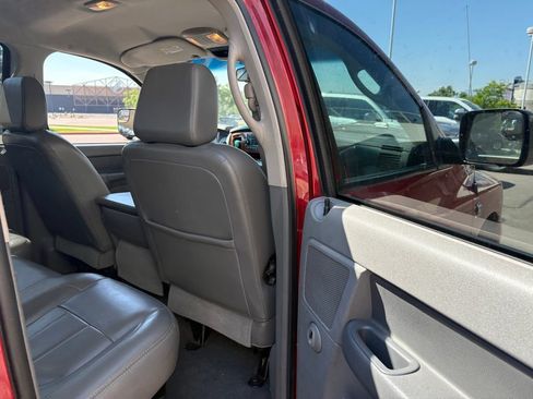 Used 2006 Dodge Ram 2500 Truck Laramie AWD/4WD image 28