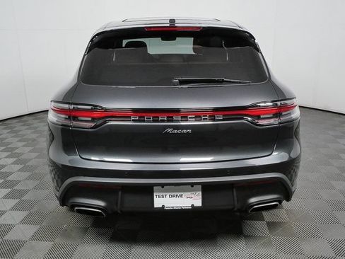 Certified 2026 Porsche Macan AWD/4WD image 32