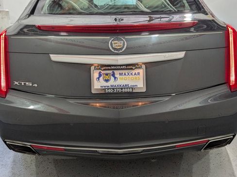 Used 2015 Cadillac XTS Luxury image 57