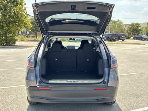 Certified 2027 Honda HR-V LX image 35