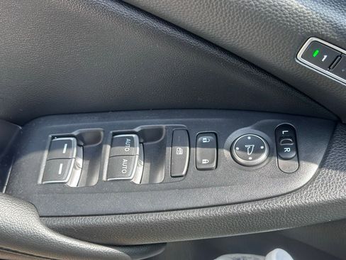 Used 2019 Honda Accord EX-L image 23