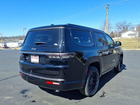 New 2026 Jeep Grand Wagoneer Limited AWD/4WD image 5
